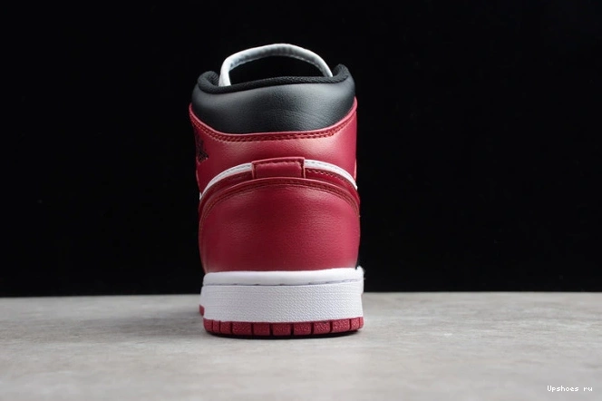 (W) Dark Beetroot  SE CZ4385-016 Jordan  1 Black Mid 0708